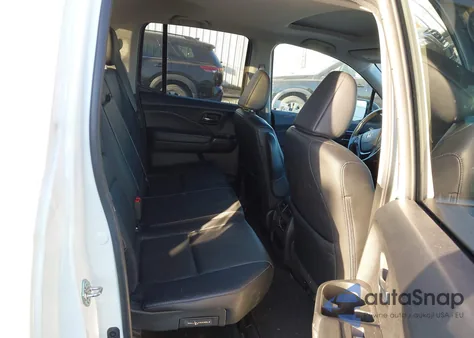 2017 Honda Ridgeline Rtl-E из США, поврежденный, VIN 5FPYK3F70HB034558